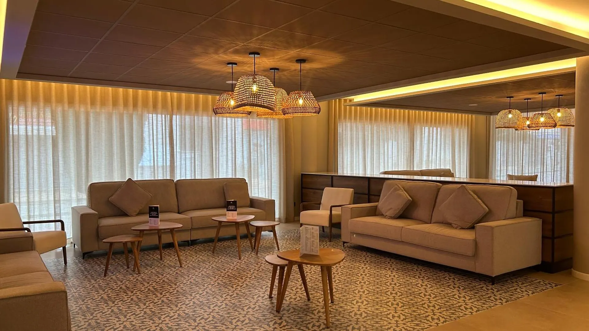 Hotel - Bungalows Don Juan Tossa Тосса-де-Мар
